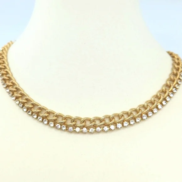 VINTAGE Gold Tone Chain Necklace with Clear Rhinestones - Picture 7 of 7